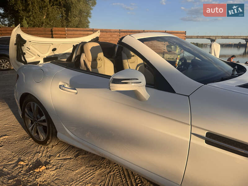 Родстер Mercedes-Benz SLK-Class 2015 в Киеве фото 11 Родстер Mercedes-Benz SLK-Class 2015 в Киеве