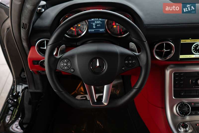 Купе Mercedes-Benz SLS AMG 2011 в Києві