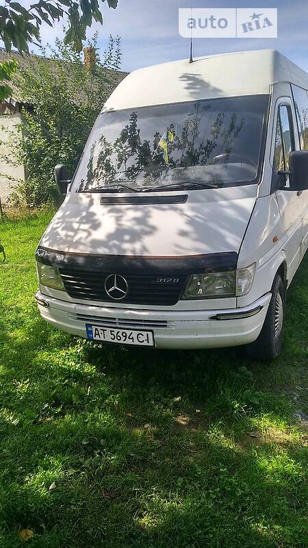 Mercedes-Benz Sprinter 312 груз.-пасс.