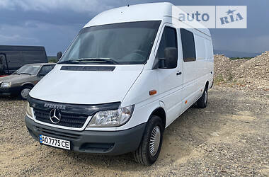 Грузопассажирский фургон Mercedes-Benz Sprinter 316 груз. 2004 в Иршаве