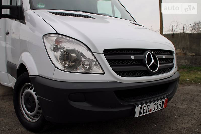 Грузовой фургон Mercedes-Benz Sprinter 2012 в Полтаве