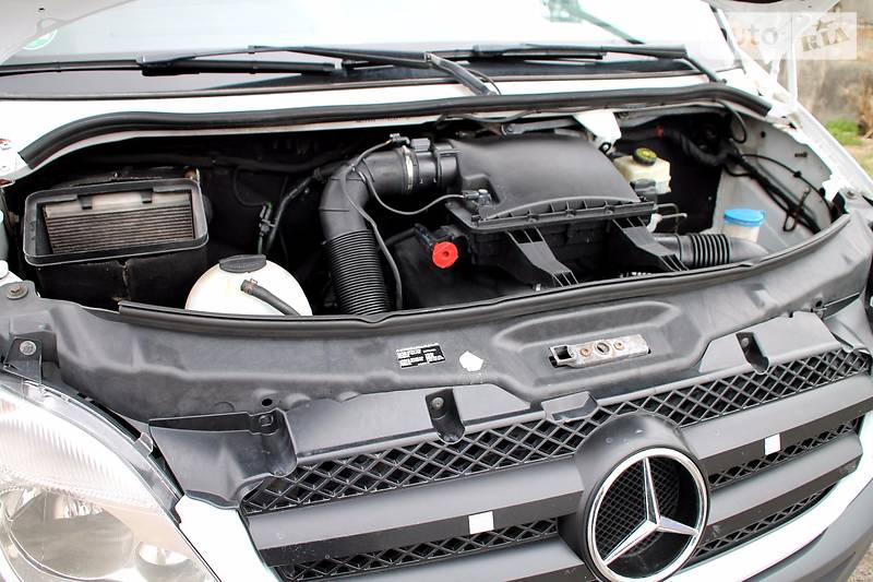 Грузовой фургон Mercedes-Benz Sprinter 2012 в Полтаве