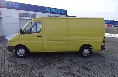  Mercedes-Benz Sprinter 2002 в Радомышле