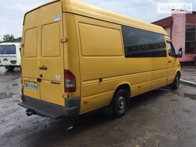 Микроавтобус Mercedes-Benz Sprinter 2004 в Шумске