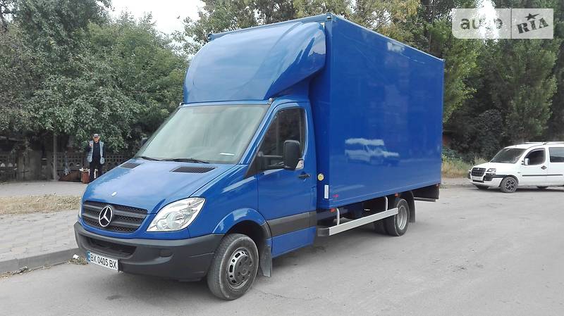 Грузовой фургон Mercedes-Benz Sprinter 2011 в 