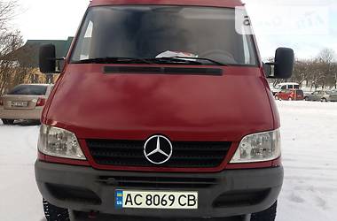 Грузопассажирский фургон Mercedes-Benz Sprinter 2005 в Луцке