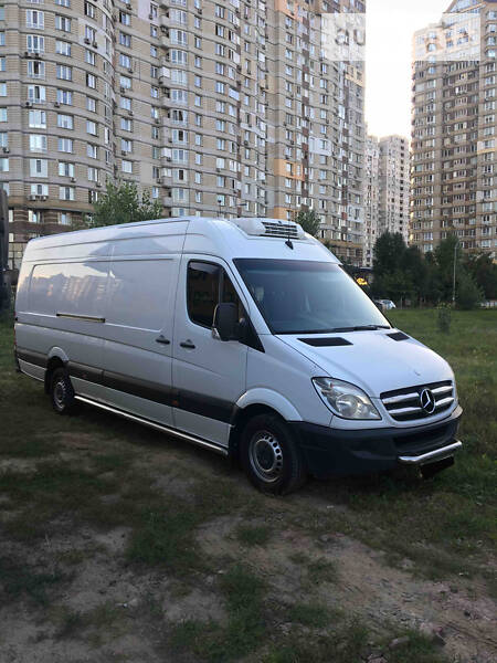 Рефрижератор Mercedes-Benz Sprinter 2011 в Киеве