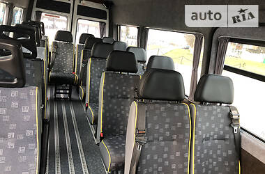 Микроавтобус Mercedes-Benz Sprinter 2004 в 
