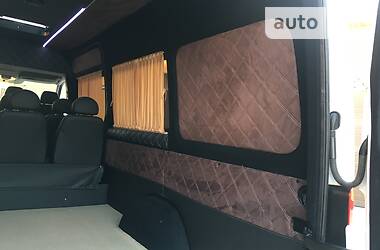 Мікроавтобус Mercedes-Benz Sprinter 2015 в 