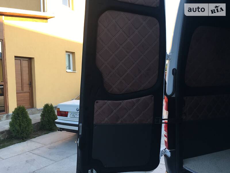Микроавтобус Mercedes-Benz Sprinter 2015 в Тячеве фото 93 Микроавтобус Mercedes-Benz Sprinter 2015 в Тячеве