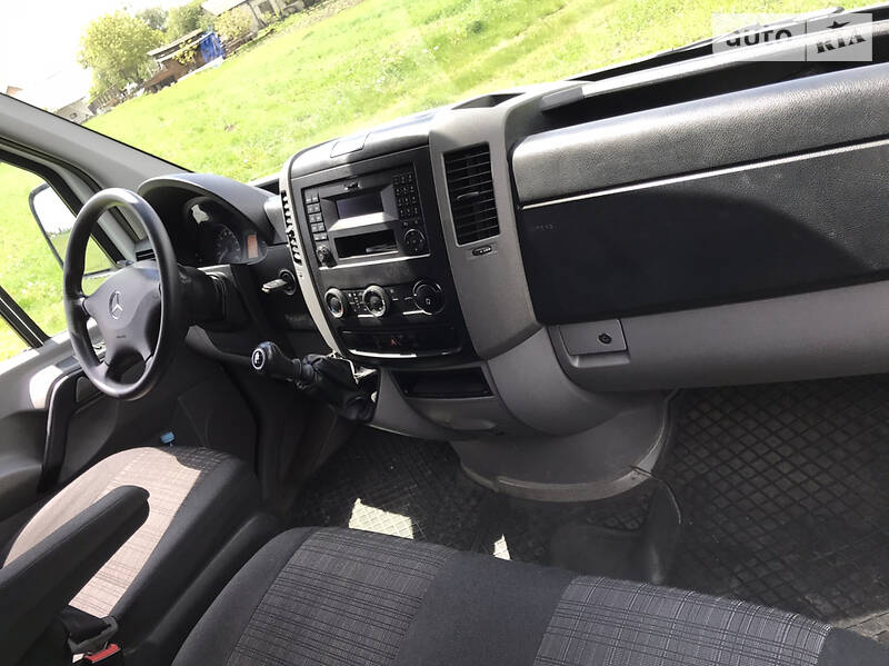 Мікроавтобус Mercedes-Benz Sprinter 2015 в Рівному