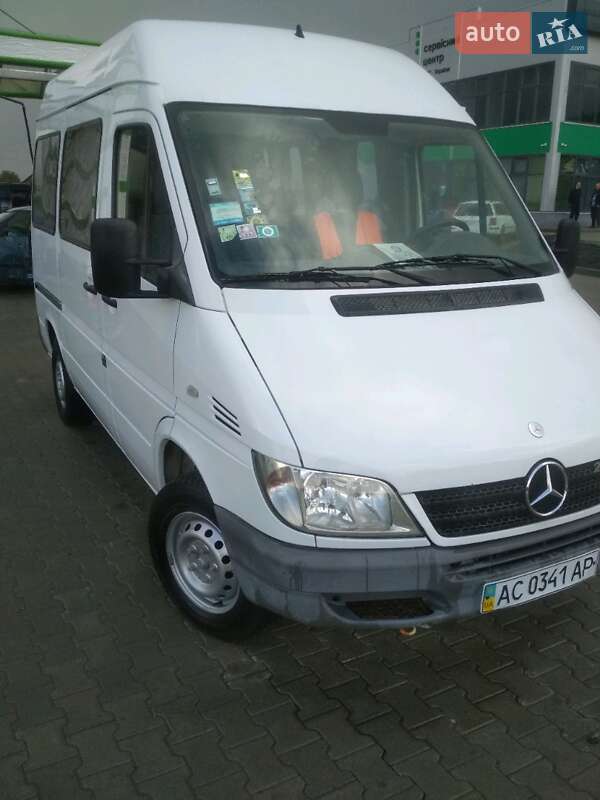 Микроавтобус Mercedes-Benz Sprinter 2003 в Нововолынске