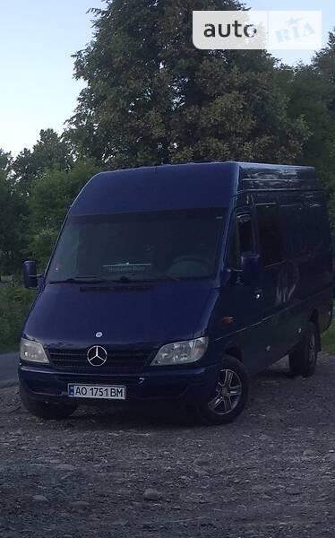 Мікроавтобус Mercedes-Benz Sprinter 2005 в Сваляві фото Мікроавтобус Mercedes-Benz Sprinter 2005 в Сваляві