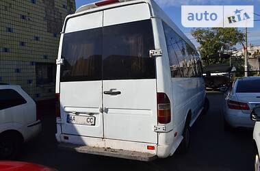 Микроавтобус Mercedes-Benz Sprinter 2000 в Киеве