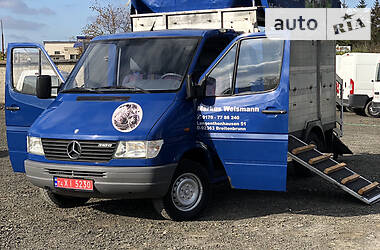 Для перевозки животных Mercedes-Benz Sprinter 2000 в Луцке