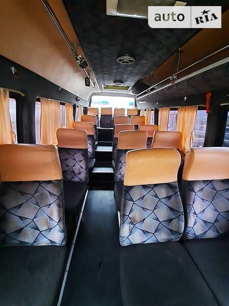 Микроавтобус Mercedes-Benz Sprinter 2002 в Сокирянах