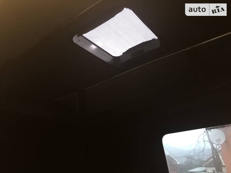 Мікроавтобус Mercedes-Benz Sprinter 2005 в Сваляві фото 18 Мікроавтобус Mercedes-Benz Sprinter 2005 в Сваляві