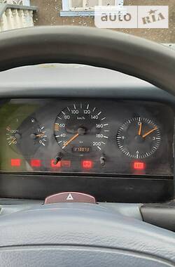 Микроавтобус Mercedes-Benz Sprinter 1998 в 