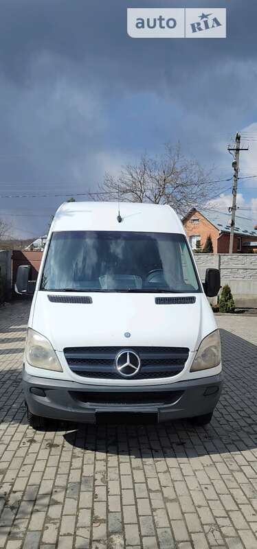 Mercedes-Benz Sprinter 2008