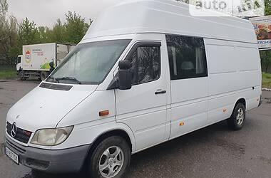 Микроавтобус Mercedes-Benz Sprinter 2005 в Покровске