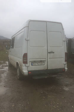 Микроавтобус Mercedes-Benz Sprinter 2004 в 