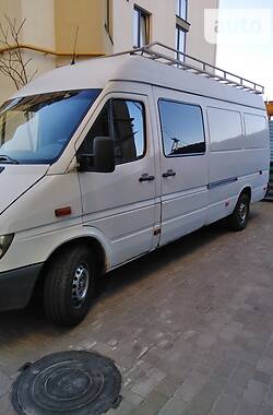 Вантажний фургон Mercedes-Benz Sprinter 2004 в Тернополі