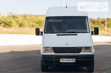 Грузовой фургон Mercedes-Benz Sprinter 1999 в 
