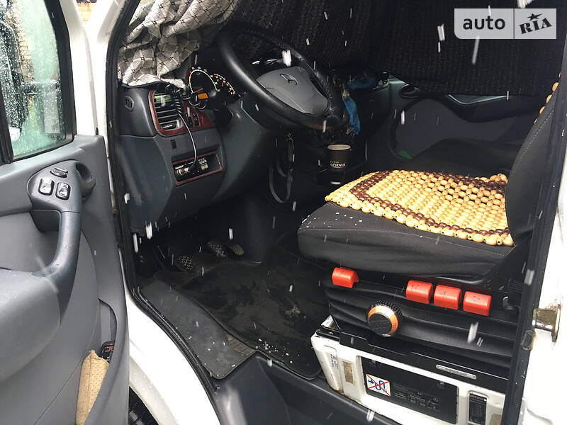 Микроавтобус Mercedes-Benz Sprinter 2004 в Львове фото 16 Микроавтобус Mercedes-Benz Sprinter 2004 в Львове