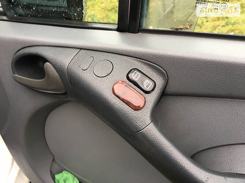 Микроавтобус Mercedes-Benz Sprinter 2004 в Львове фото 21 Микроавтобус Mercedes-Benz Sprinter 2004 в Львове