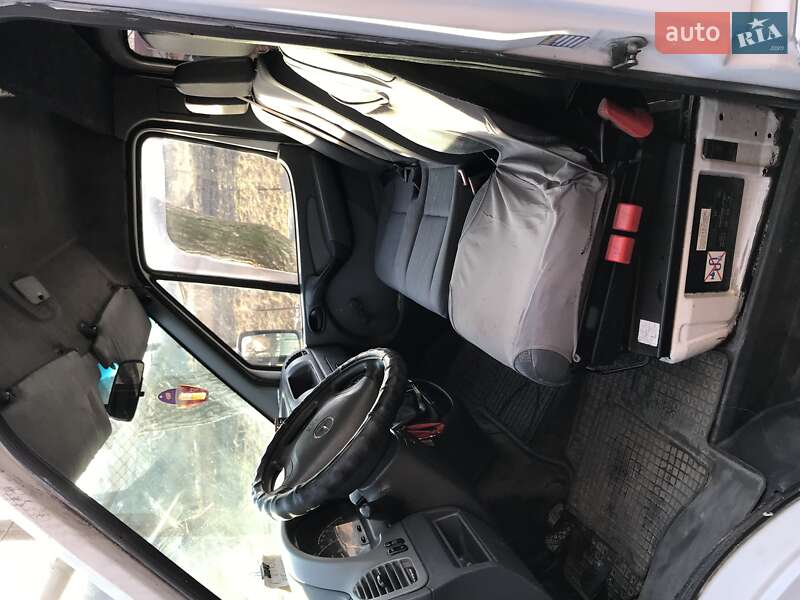 Мікроавтобус Mercedes-Benz Sprinter 2004 в Монастириській