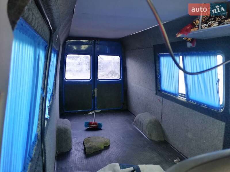 Микроавтобус Mercedes-Benz Sprinter 2000 в Рокитном фото 5 Микроавтобус Mercedes-Benz Sprinter 2000 в Рокитном