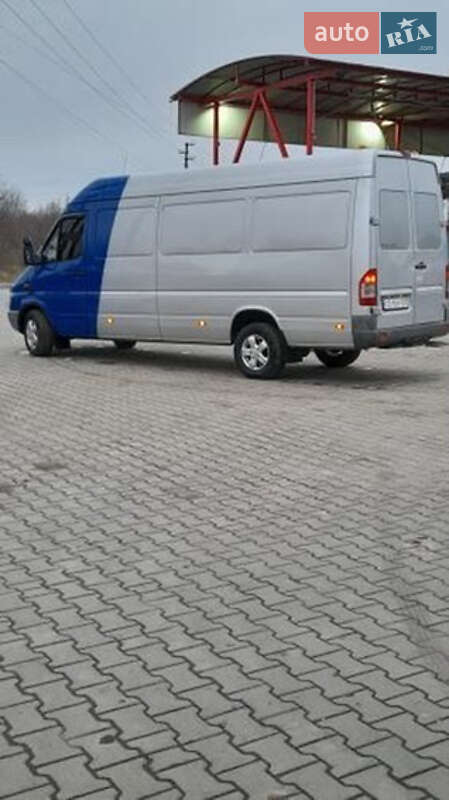 Микроавтобус Mercedes-Benz Sprinter 2004 в Черновцах