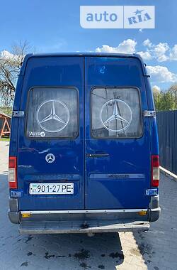 Мікроавтобус Mercedes-Benz Sprinter 1995 в Іршаві