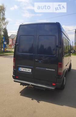 Микроавтобус Mercedes-Benz Sprinter 2005 в Рожнятове