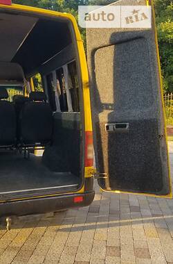 Мікроавтобус Mercedes-Benz Sprinter 2004 в Сваляві