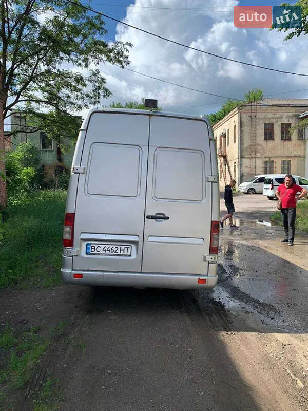 Микроавтобус Mercedes-Benz Sprinter 2004 в Львове фото 10 Микроавтобус Mercedes-Benz Sprinter 2004 в Львове