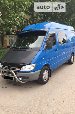 Грузопассажирский фургон Mercedes-Benz Sprinter 2001 в Николаеве