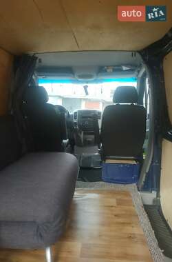 Грузовой фургон Mercedes-Benz Sprinter 2011 в 