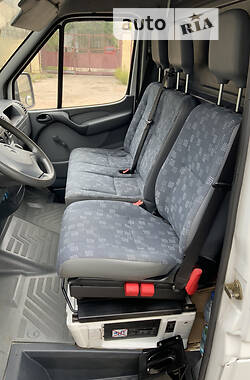 Грузовой фургон Mercedes-Benz Sprinter 2008 в 