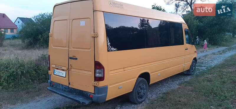 Микроавтобус Mercedes-Benz Sprinter 2004 в Хусте