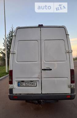 Микроавтобус Mercedes-Benz Sprinter 2000 в Коломые