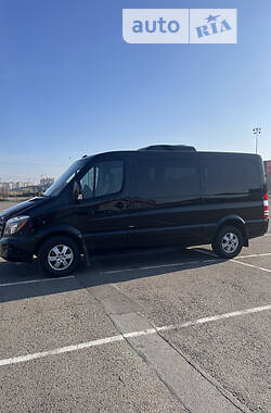 Мікроавтобус Mercedes-Benz Sprinter 2015 в 