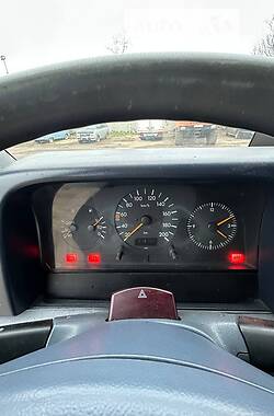 Грузовой фургон Mercedes-Benz Sprinter 1998 в  фото 9 Грузовой фургон Mercedes-Benz Sprinter 1998 в