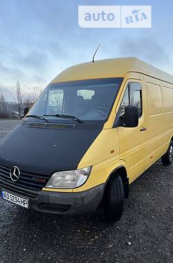 Грузовой фургон Mercedes-Benz Sprinter 2003 в Ужгороде