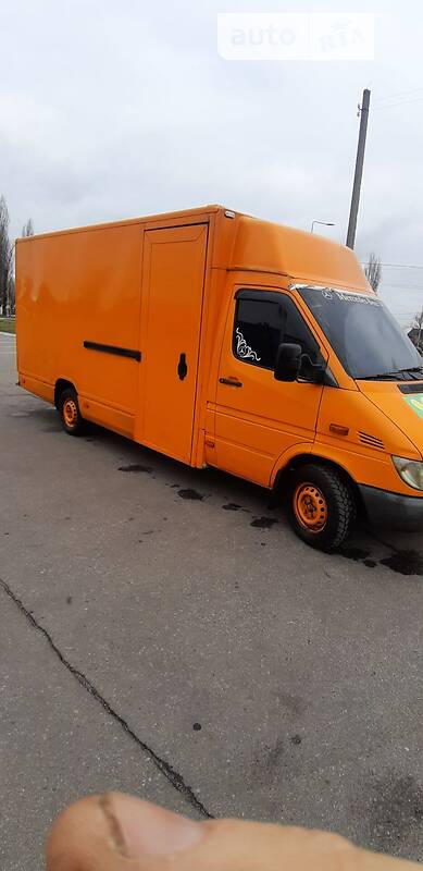 Грузовой фургон Mercedes-Benz Sprinter 2001 в Кременчуге