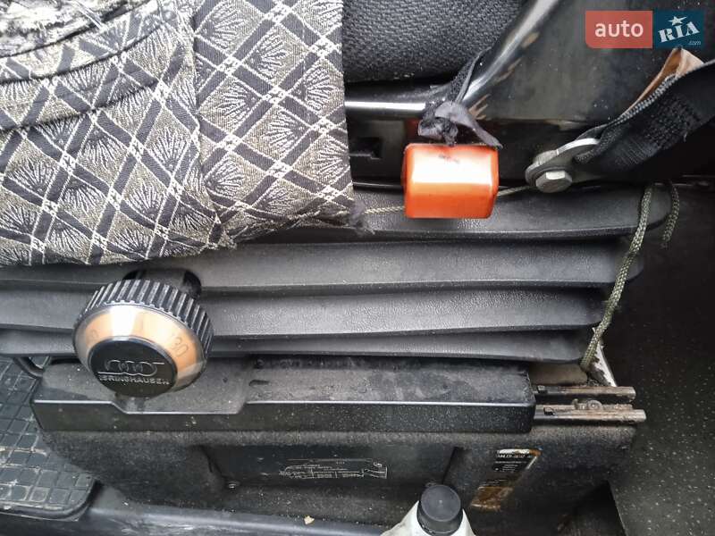 Мікроавтобус Mercedes-Benz Sprinter 1999 в Києві фото 48 Мікроавтобус Mercedes-Benz Sprinter 1999 в Києві