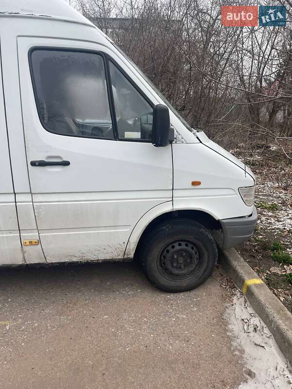 Микроавтобус Mercedes-Benz Sprinter 1999 в Покровске фото 9 Микроавтобус Mercedes-Benz Sprinter 1999 в Покровске