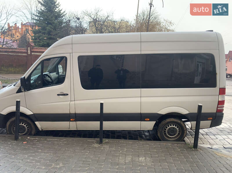 Микроавтобус Mercedes-Benz Sprinter 2016 в Львове