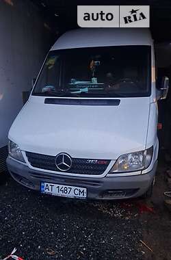 Микроавтобус Mercedes-Benz Sprinter 2004 в Надворной