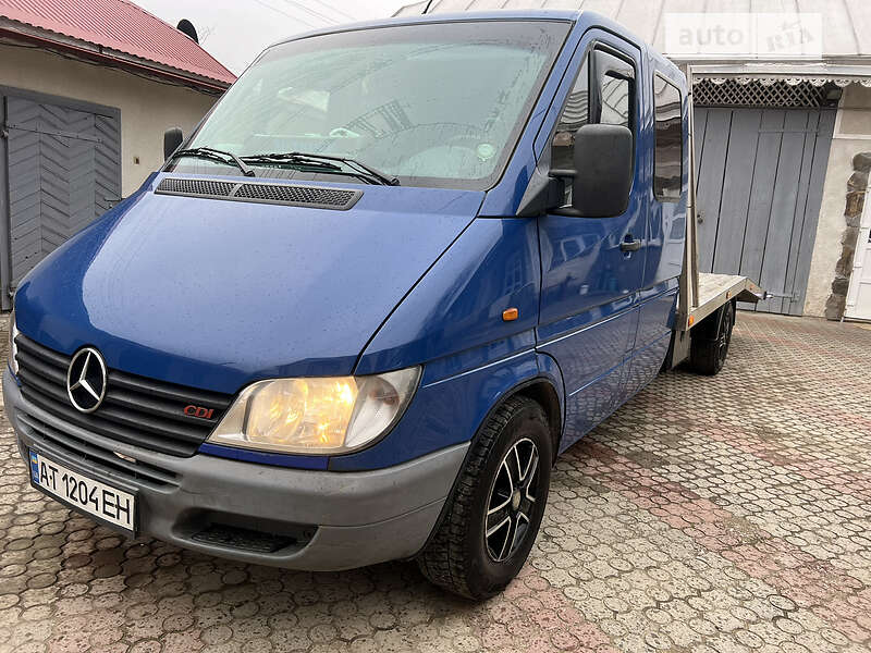 Эвакуатор Mercedes-Benz Sprinter 2001 в 